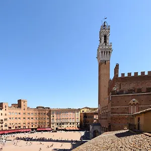 La Terrazza Sul Campo-rooming House-affittacamere- No Reception Siena